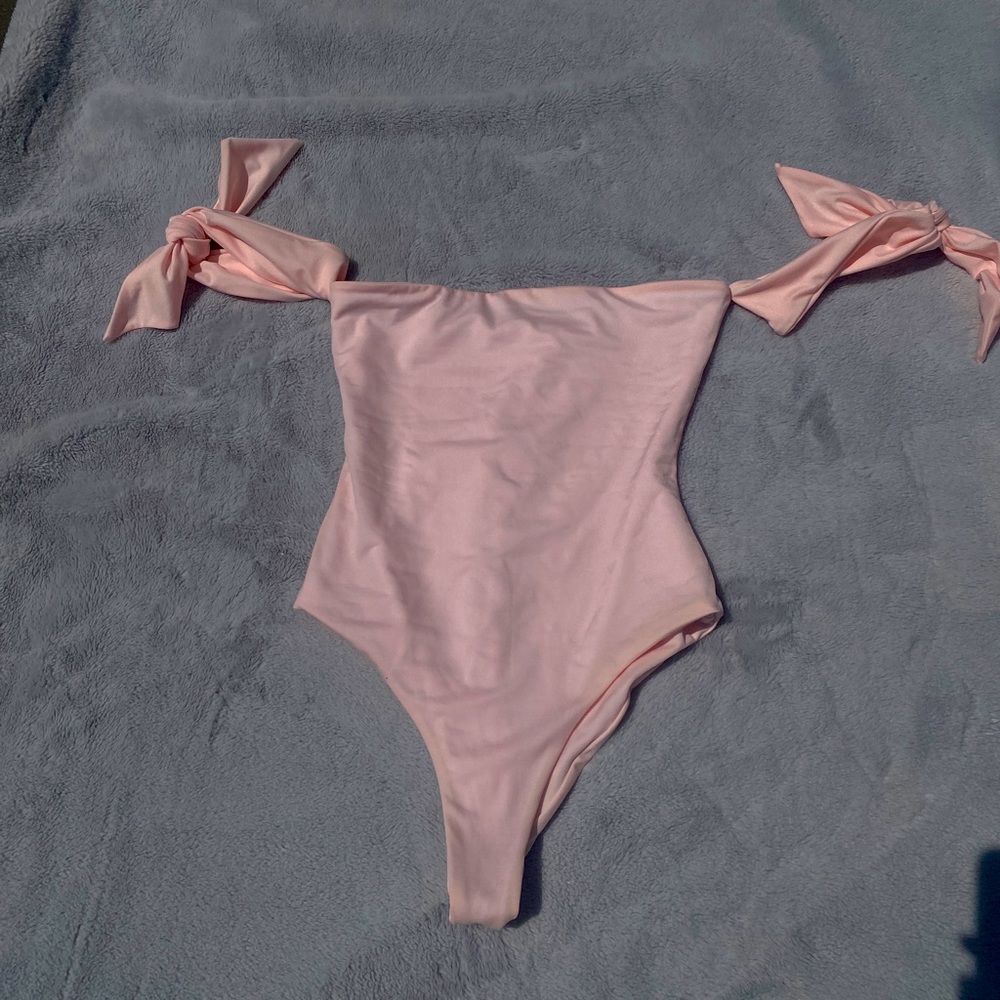 Amaryllis one piece swimsuit with arm tie detail